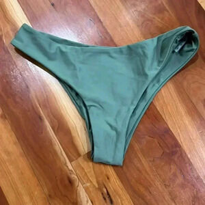 (16) NWT ZAFUL bikini bottoms